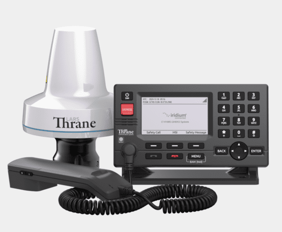 LT-4100S-GMDSS-System-02-Website-560x460